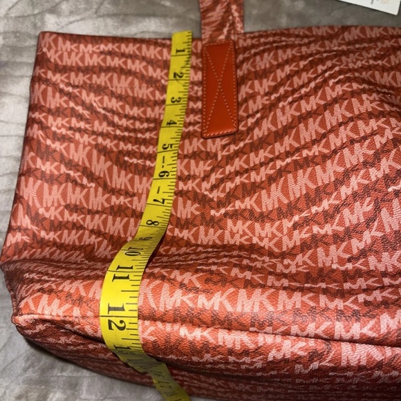 NWT Michael Kors "The Michael Bag" Deep Orange Large Tote  o - Picture 10 of 10